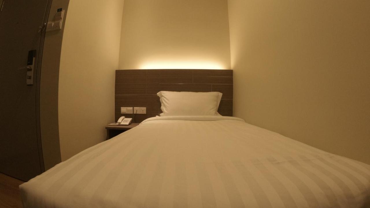 U Design Hotel Куала Липис Екстериор снимка